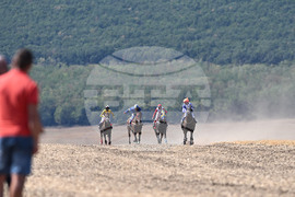 Село Самуил - конни надбягвания