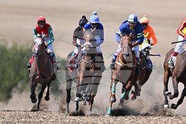 Село Самуил - конни надбягвания