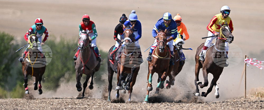 Село Самуил - конни надбягвания