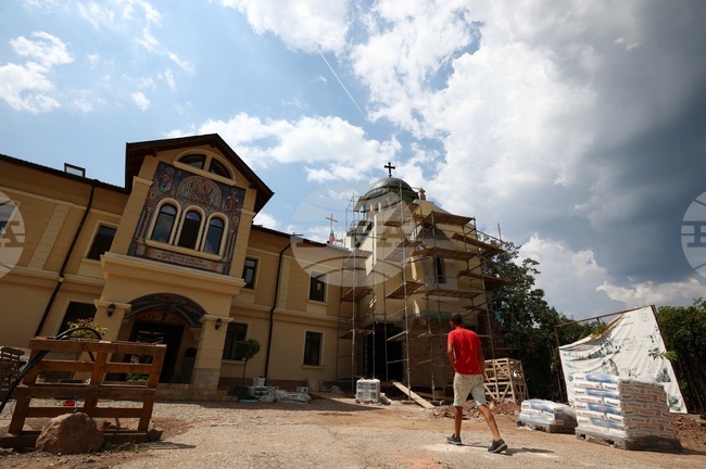 Правителството в оставка одобри 1 800 000 евро за ремонт на храма „Покров Богородичен“ в Кремиковския манастир