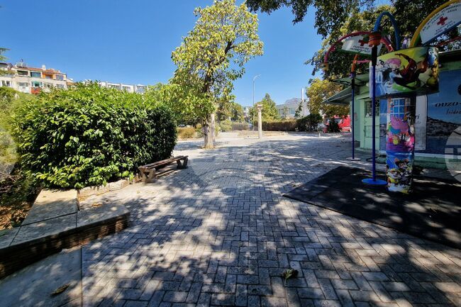 Бургас - Борисова градина