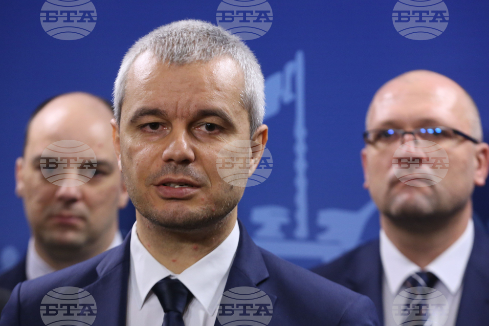 Парламент - Възраждане - брифинг