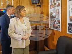 Снимка: Пресцентър БСП - Реч на лидера на БСП Корнелия Нинова на фотоизложбата „Ако си дал“ в НС 