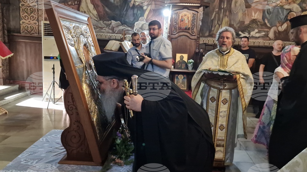 Търговище - митрополит Йоан - Света литургия