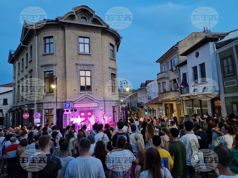 Предстоящото издание на фестивала „48 часа Варуша-Юг“ във Велико Търново през август е посветено на темата за близостта