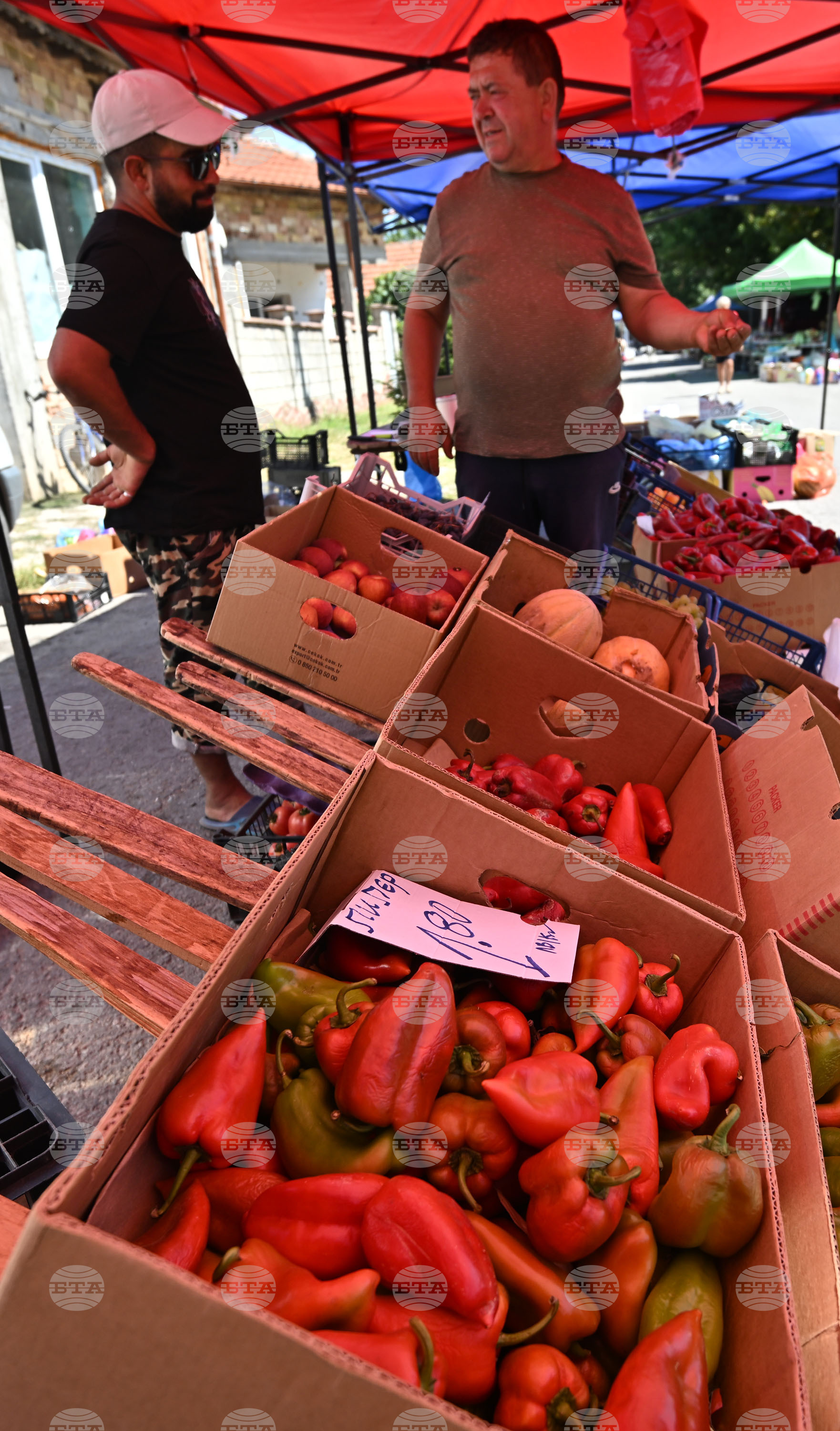 Село Подайва - неделен пазар
