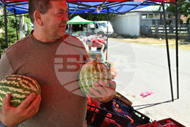 Село Подайва - неделен пазар