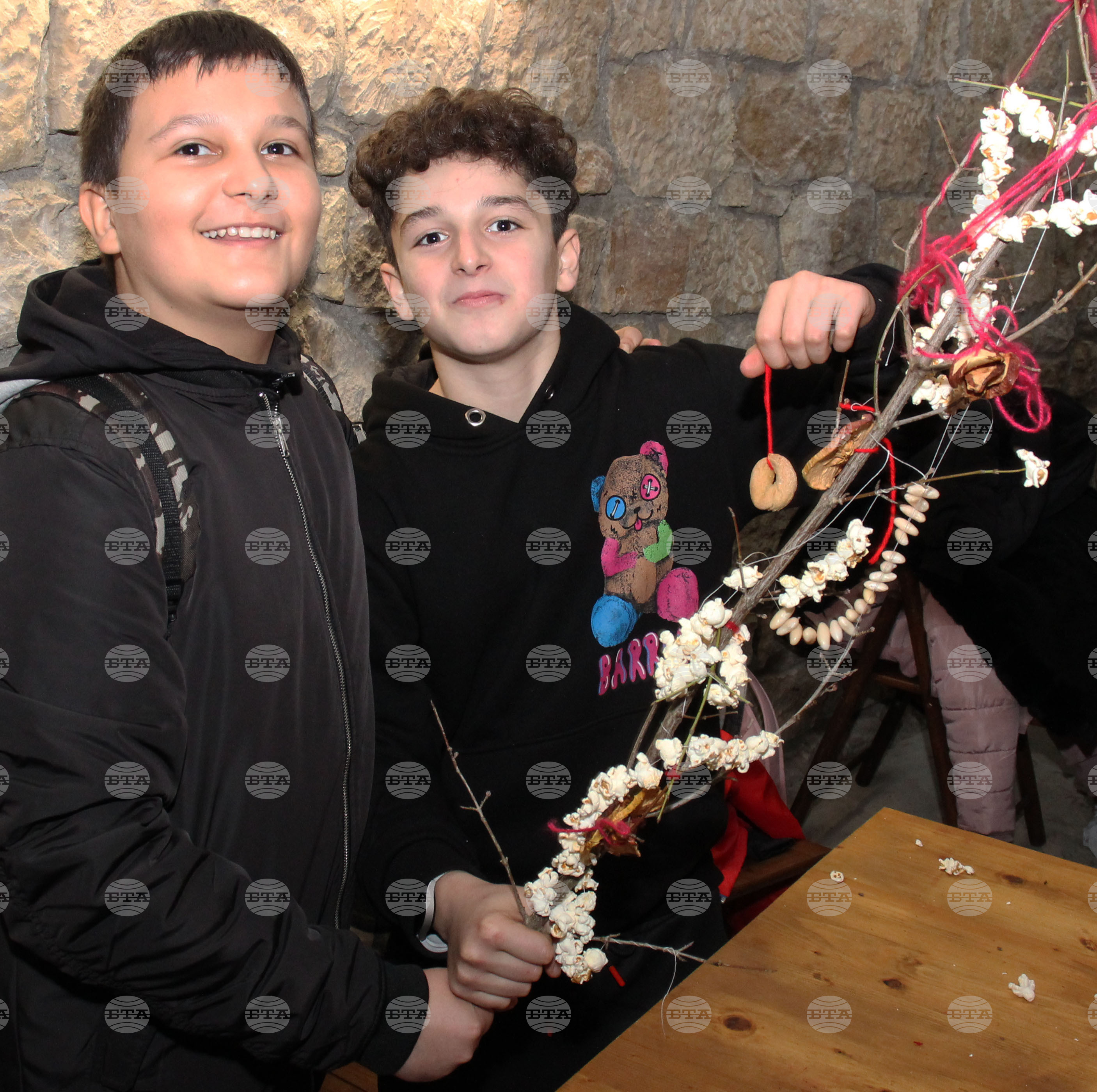 Разград - работилница за сурвакници