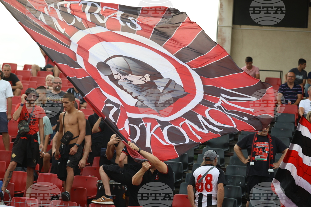 Футбол - Локомотив София - ЦСКА 1948