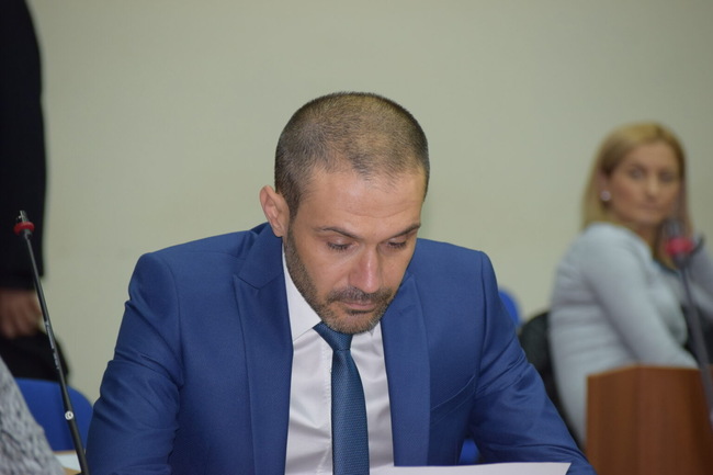 „Паркинги и гаражи“ с акция по репатриране на неправилно паркирани автомобили по две основни улици в Благоевград