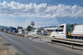 ГКПП Кулата - граничен пункт - трафик