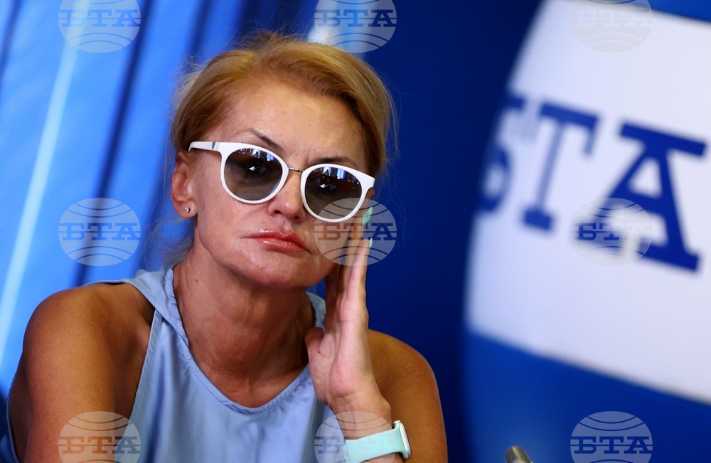 Национален пресклуб на БТА София - „Концерти с кауза - „С песен и стих в сърцата“ - пресконференция - Нели Рангелова