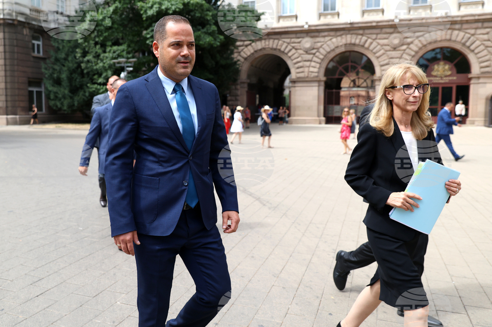 Калин Стоянов - Горица Грънчарова-Кожарева - брифинг