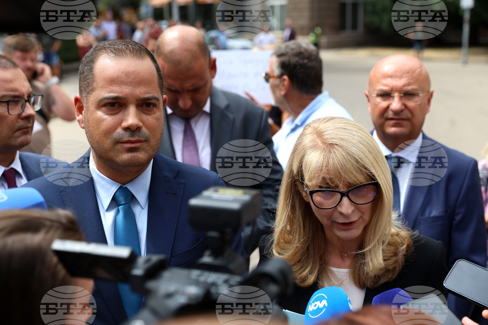 Калин Стоянов - Горица Грънчарова-Кожарева - брифинг