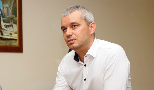 Костадин Костадинов: Държавата ни е заложник на Пеевски и неговата собственост Калин Стоянов