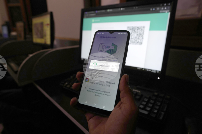 Един хакер иска да свали един режим - реалистичен план или научна фантастика