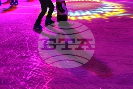 Леден парк - зимна пързалка