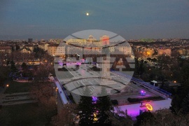 Леден парк - зимна пързалка