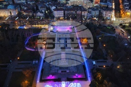 Леден парк - зимна пързалка