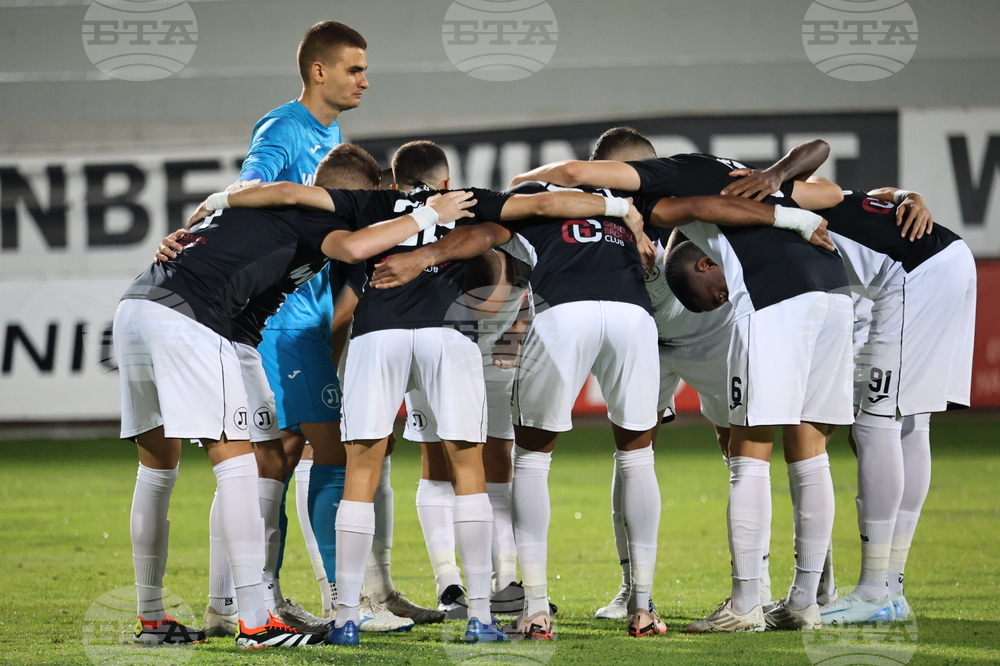 Пловдив - футбол - „Локомотив“ Пловдив - „Черно море“