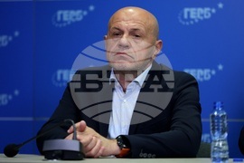 ГЕРБ - брифинг