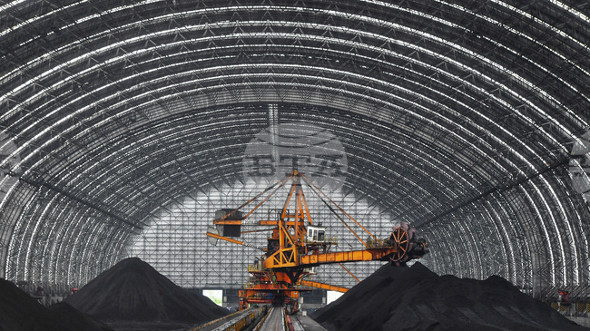 Добивът на въглища в Китай през юли намалява до най-ниско ниво от повече от година