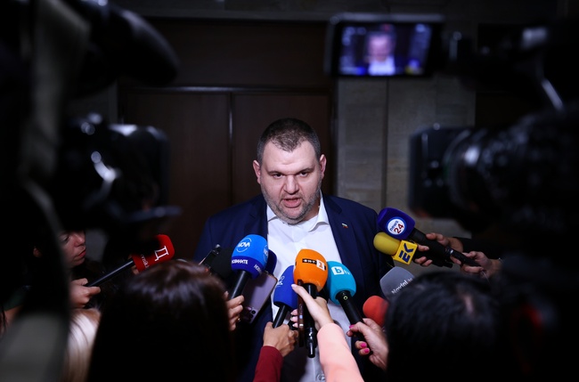 MRF Co-Chair Peevski to Invite Caretaker Interior Minister Stoyanov to Head Candidate List in Upcoming Parliamentary Snap Elections