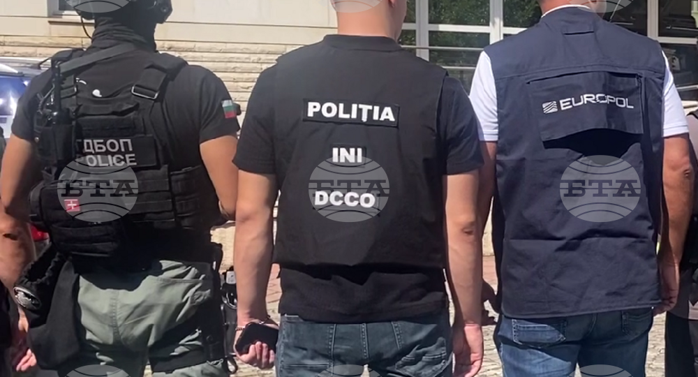 Large-Scale Law-enforcing Operation Neutralizes International Criminal Group Smuggling Migrants