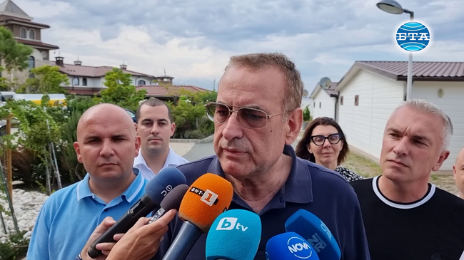 Всички трябва да бъдем отговорни, за да не се допусне и конституционна криза, заяви председателят на ДПС Джевдет Чакъров