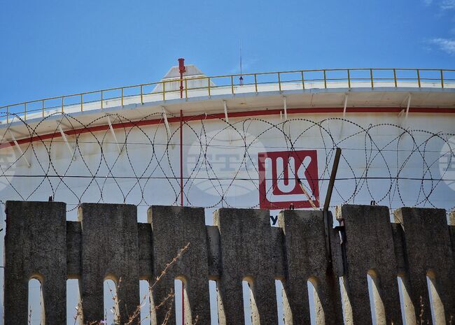 Central Bank Reviews, Analyses Potential Impact of U.S. Sanctions Against Russian Oil Companies on Bulgaria’s Banking System