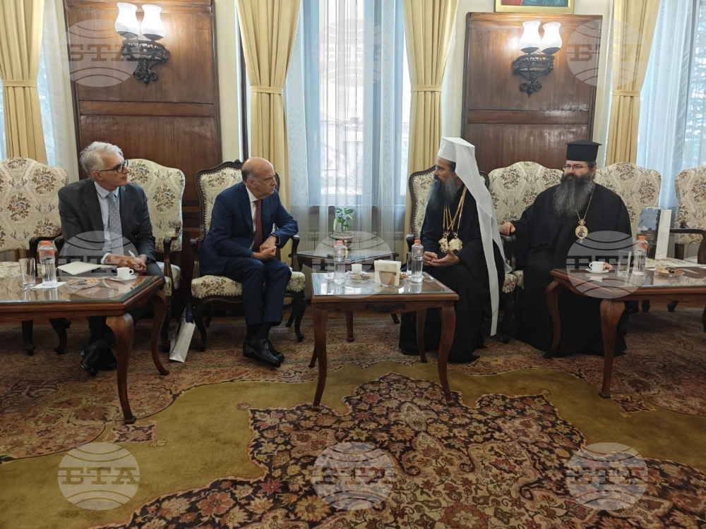 Patriarch Daniil Receives US Ambassador Merten