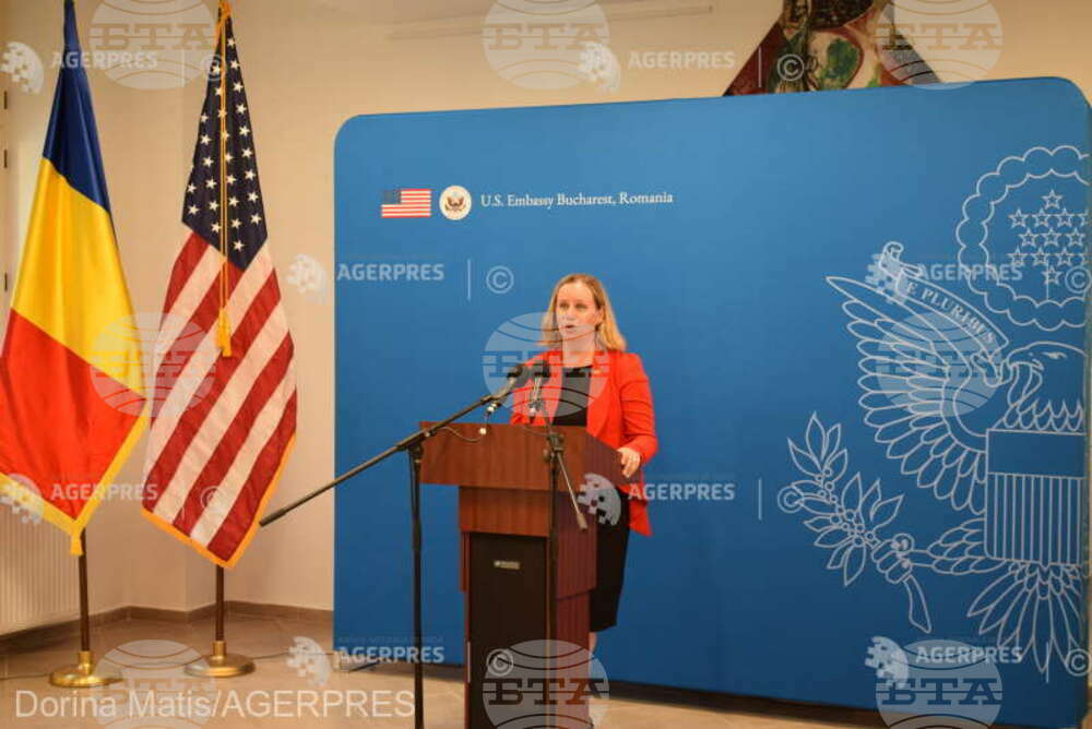 Аджерпрес: Фотоизложбата „Ние, хората“ е видяна от над 13 милиона души
