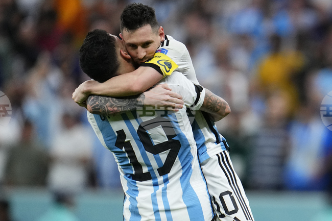 Съотборникът на Лионел Меси в националния тим на Аржентина Николас Отаменди се надява, че суперзвездата ще играе на Мондиал 2026