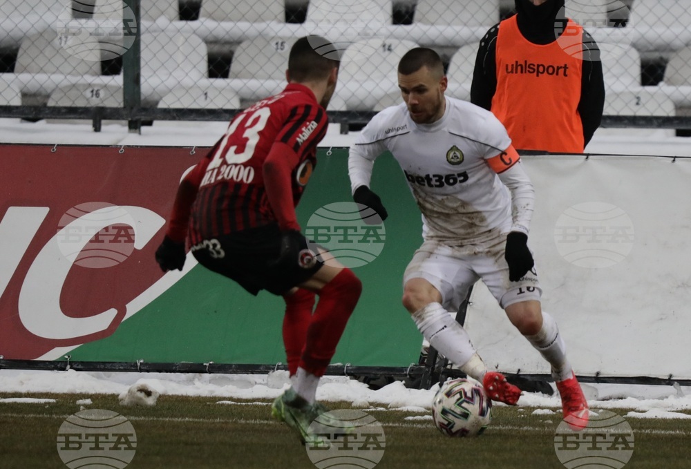 Футбол - Славия - Локомотив