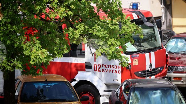 Пожар е възникнал в зеленчукова борса в Бургас, няма данни за пострадали