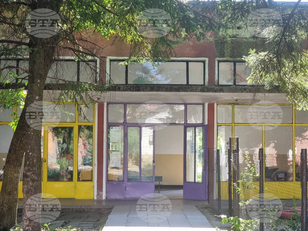 В четири детски градини в община Луковит ще бъде подобрена и модернизирана образователната среда