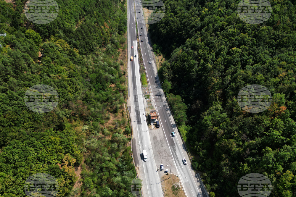 АМ „Тракия“ - тунел „Трaянови врата“ - трафик