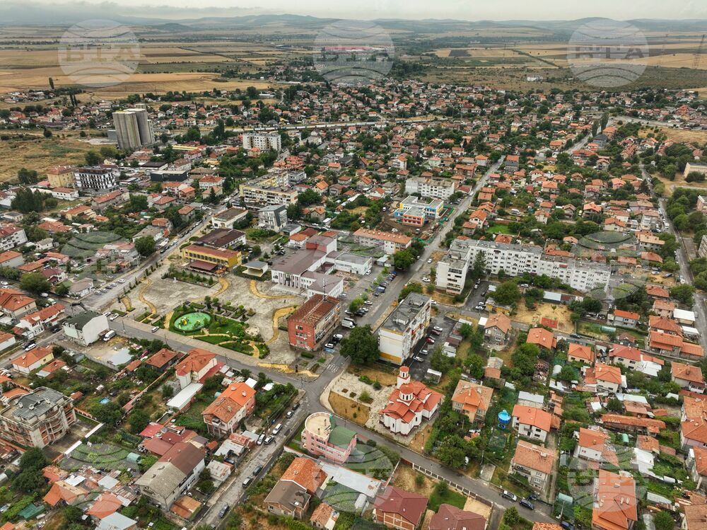 Костинброд да стане побратимен град с унгарския Чокакьо, решиха общинските съветници