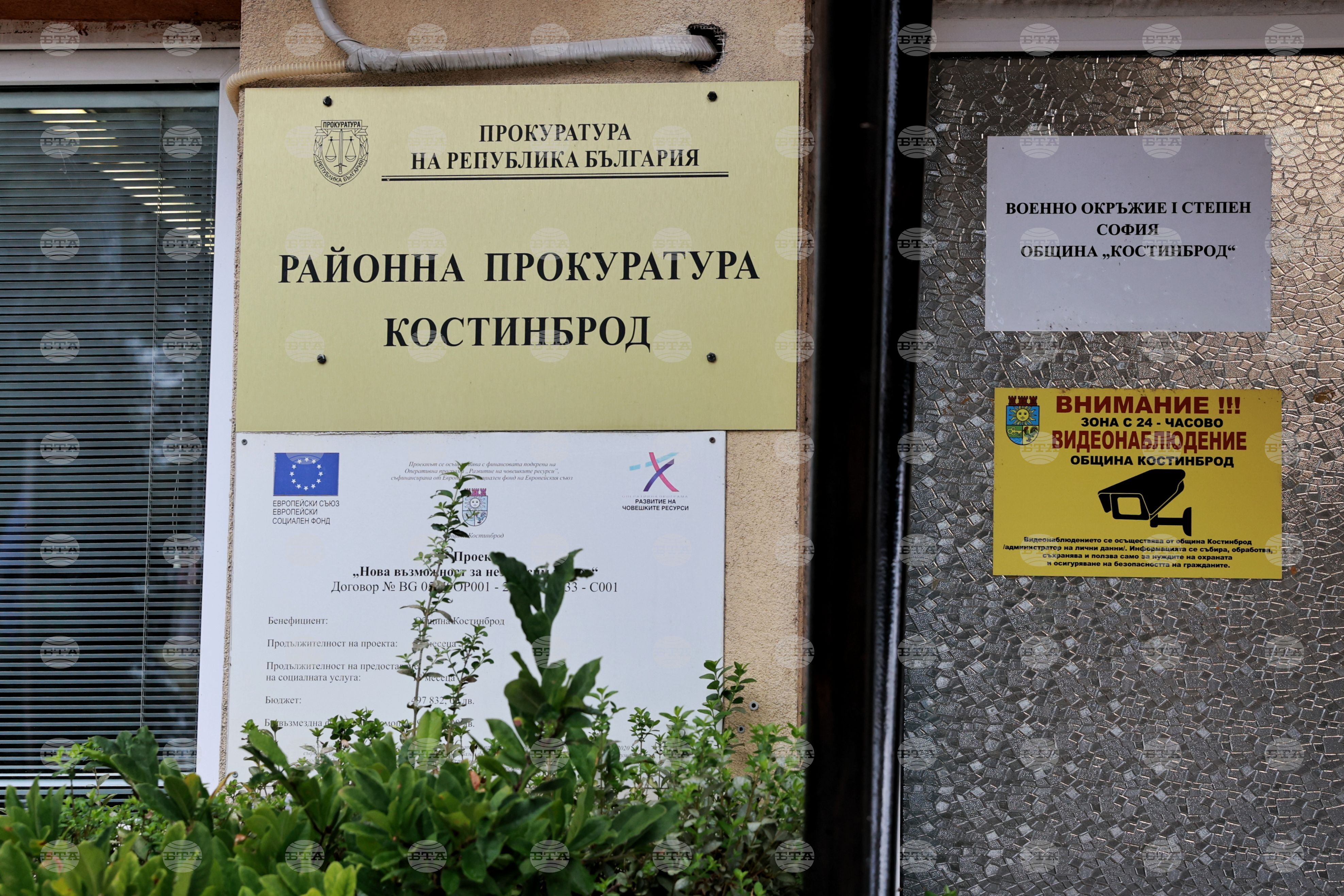 Мъж на 45 години, обвиняем за развратни действия спрямо непълнолетен, остава в ареста, съобщиха от прокуратурата