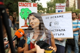 „Да спасим дърветата на „Опълченска“ - протестно шествие
