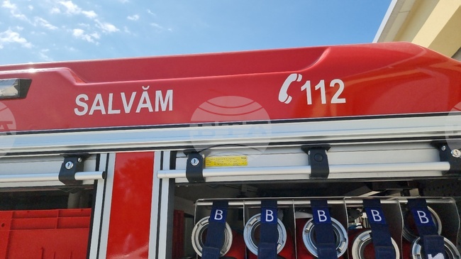 Малък самолет падна в близост до военно поделение в североизточния румънски град Яш