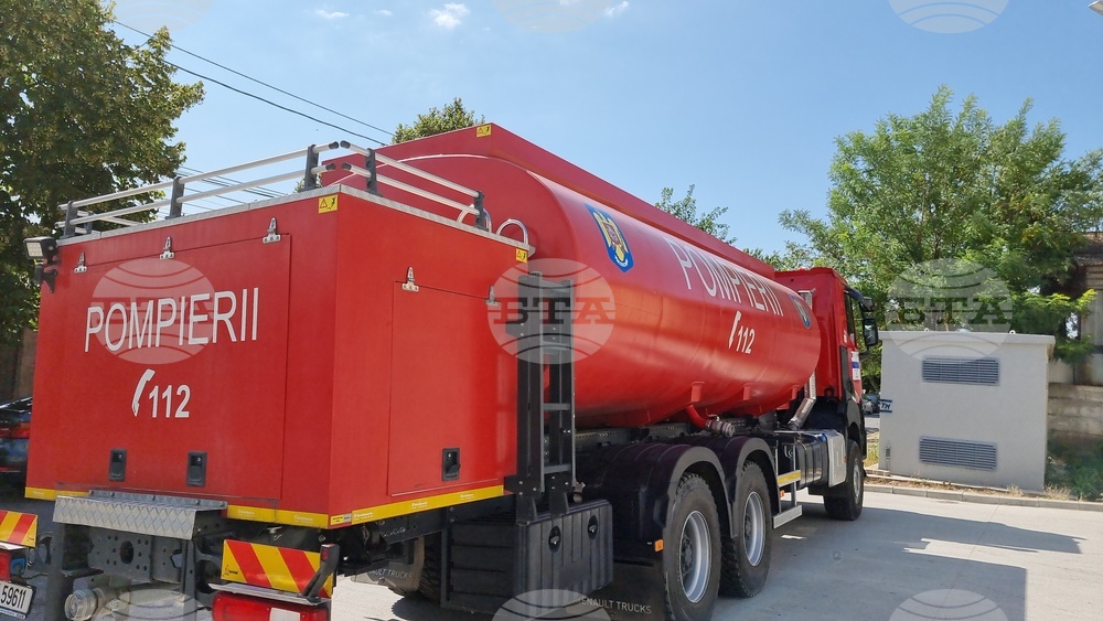 Шлеп и две лодки се сблъскаха в река Дунав в района на румънския окръг Долж; двама души са в неизвестност