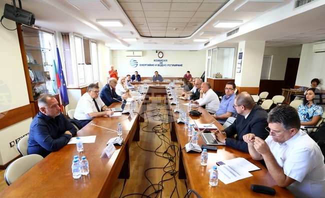  Комисия за енергийно и водно регулиране (КЕВР) - план за развитие на електропреносната мрежа - обсъждане