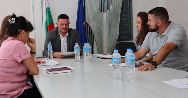  В Областна администрация Стара Загора се състоя среща на Постоянната комисия по автомобилен транспорт