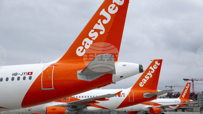 "ИзиДжет" (easyJet) очаква по-висока печалба въпреки разходите около стачките във Франция