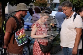 Туристически алеи на Витоша - запазване - протест