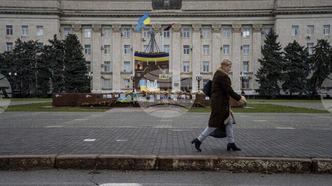 Най-малко четирима са вече убитите при днешните руски удари в Херсонска област, съобщиха местните власти