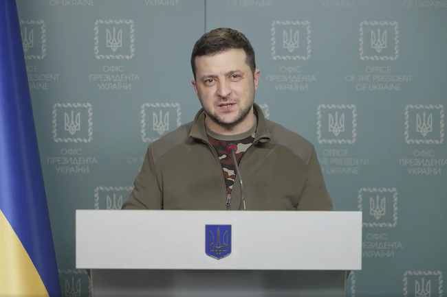 Зеленски обвини руската армия, че е провалила евакуацията на цивилни през хуманитарните коридори, които трябваше да бъдат отворени в страната в резултат на преговорите