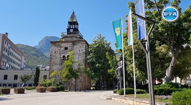 Първата пешеходна зона в България – тази във Враца, вече е обновена с европейски средства  