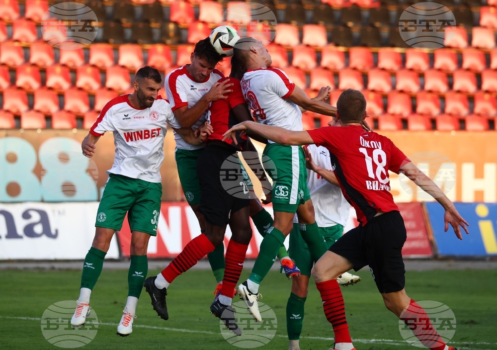 Футбол - Локомотив София - Ботев Враца